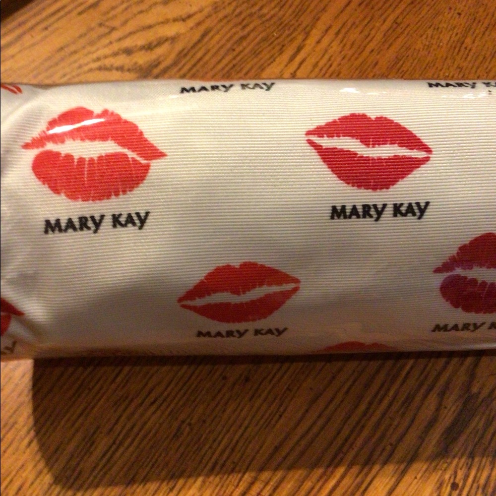 Mary Kay make up/ brush bag